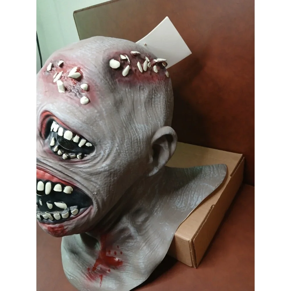 NWT Zombie MONSTER Teeth Latex Scary Halloween Mask Full Head Shoulder 14+ #1180